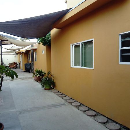 Casa Edka Hotell Ensenada Exteriör bild