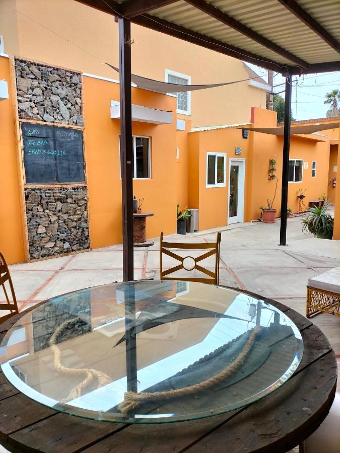 Casa Edka Hotell Ensenada Exteriör bild