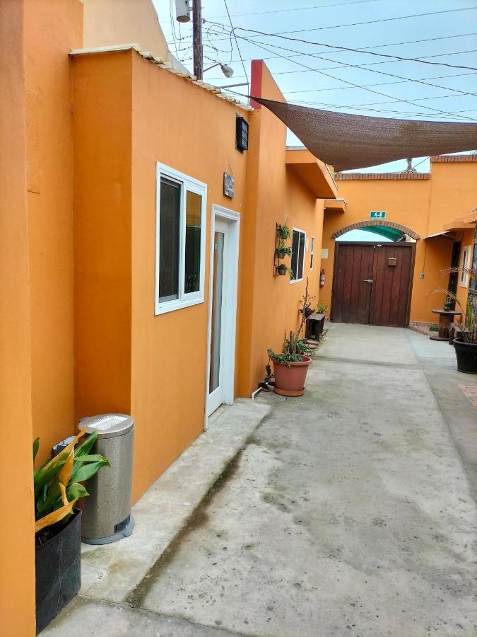Casa Edka Hotell Ensenada Exteriör bild