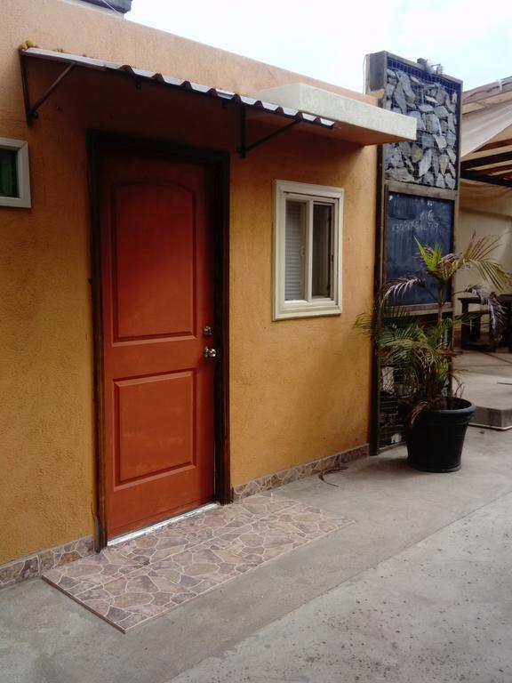 Casa Edka Hotell Ensenada Exteriör bild